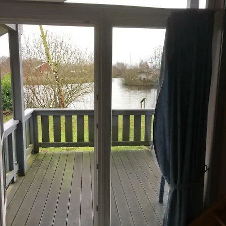 Prázdninový dům Ferienhaus Am See *